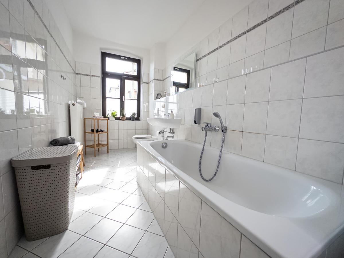 Moderne 3Zimmer Wohnung Mit Netflix Und Balkon Leipzig Bagian luar foto