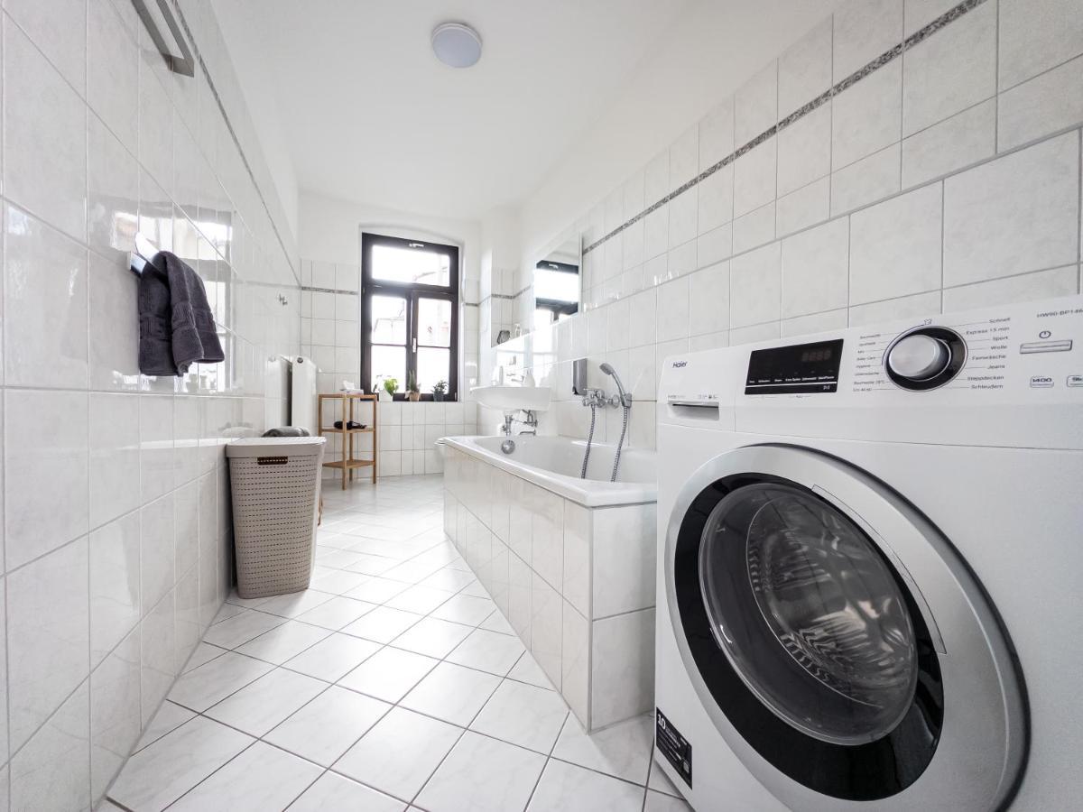 Moderne 3Zimmer Wohnung Mit Netflix Und Balkon Leipzig Bagian luar foto
